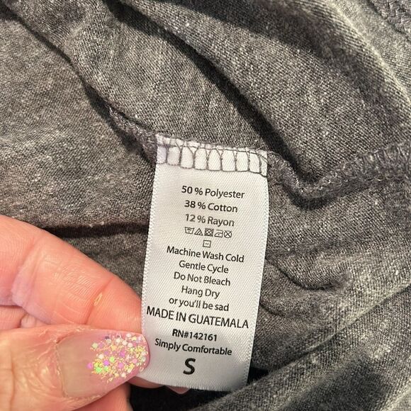 (3/$15) LulaRoe Randy shirt size small - Picture 8 of 10